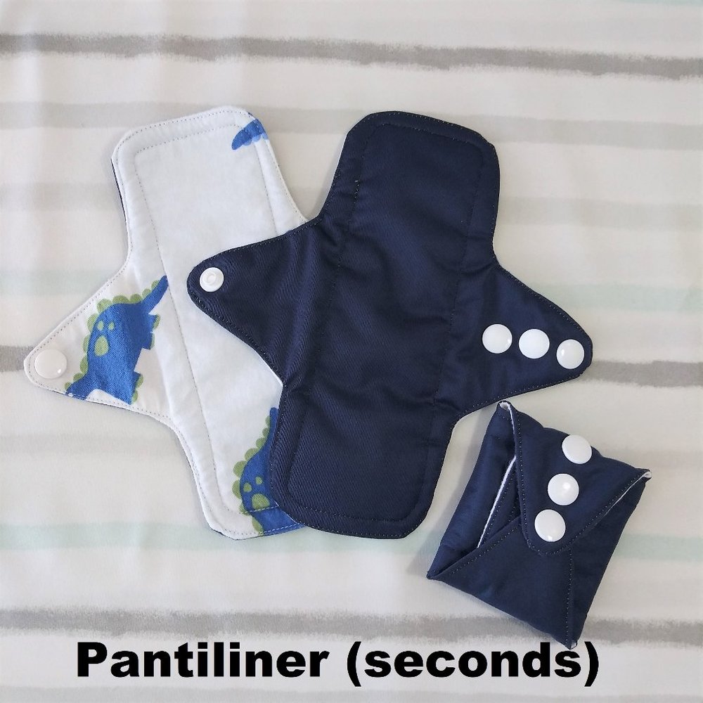 SECONDS 7" cloth menstrual pad (pantiliner) dino